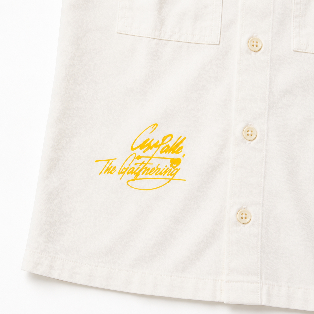Boys’ White Short-Sleeve Casual Shirt with Dual Flap Pockets and Yellow Graphic Print