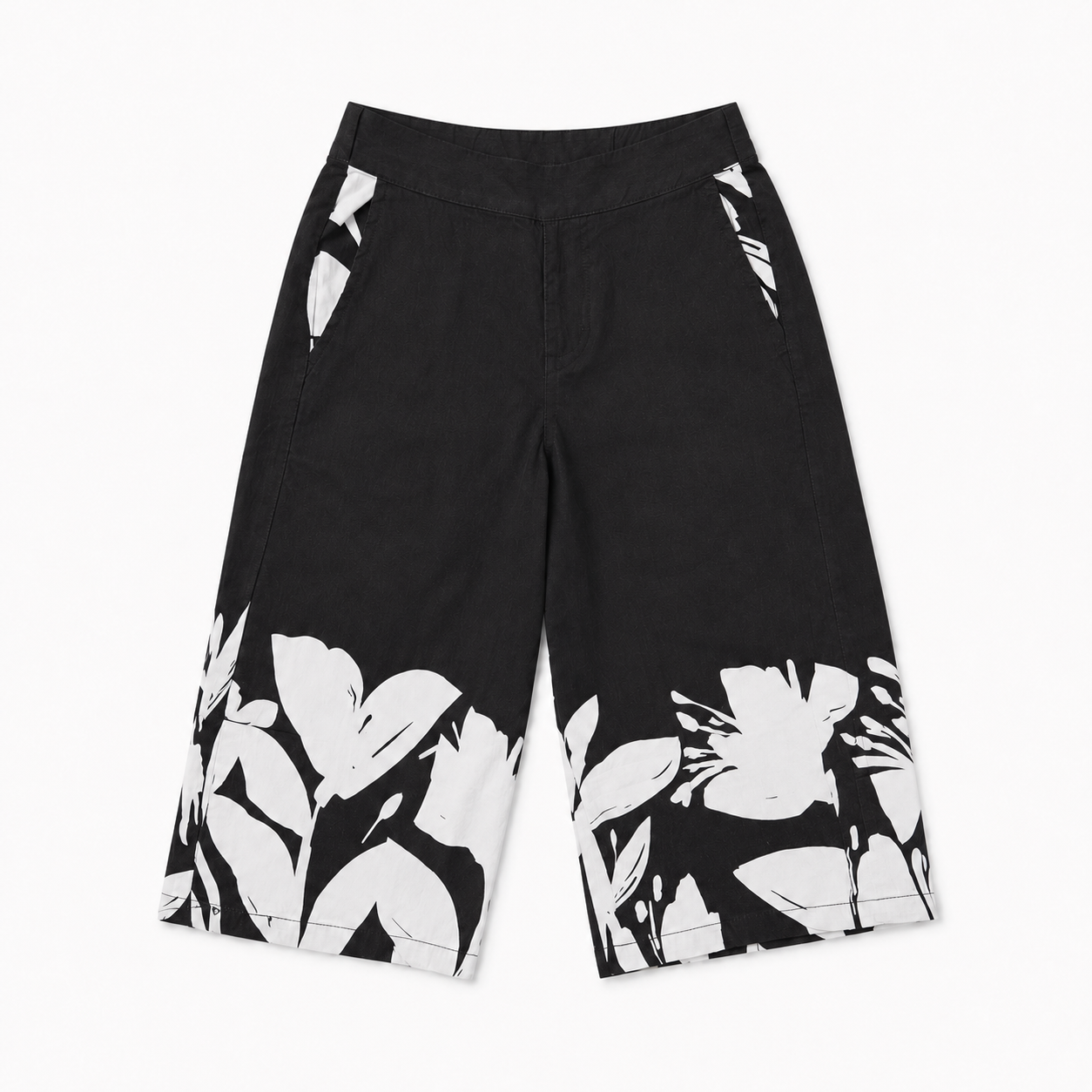Girls’ Black and White Floral Co-Ord Set with Cropped Shirt and Wide-Leg Pants